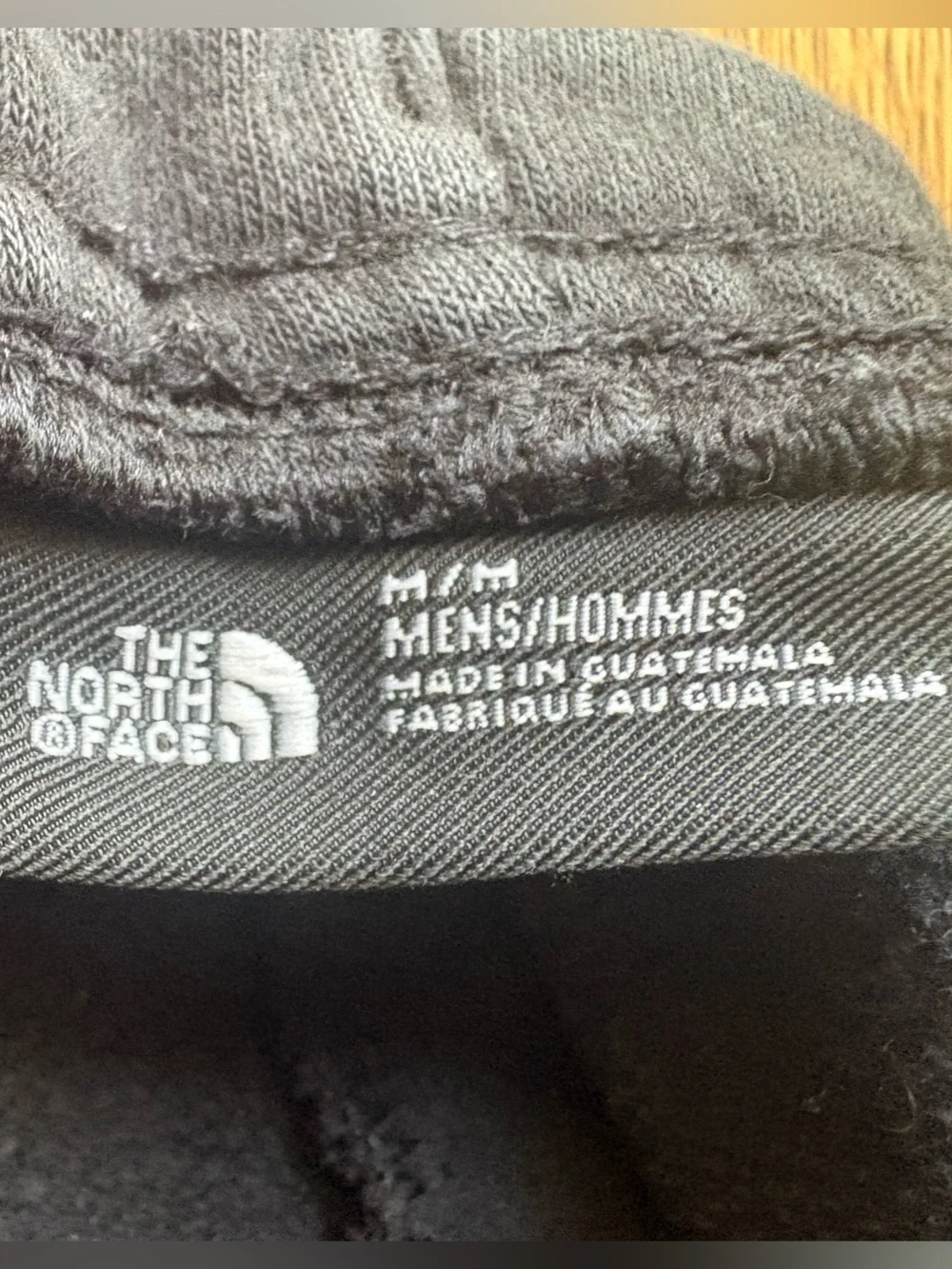 The North Face Men's Black Athletic Fleece Sweat-Shorts size M logo patch print